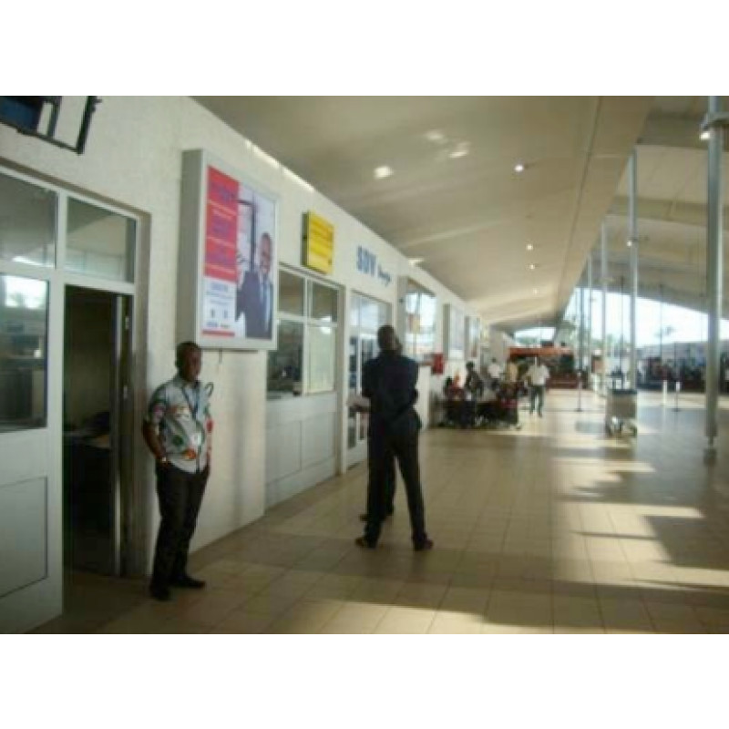LED 1,5x1,5m ABIDJAN AIRPORT HALL PUBLIC