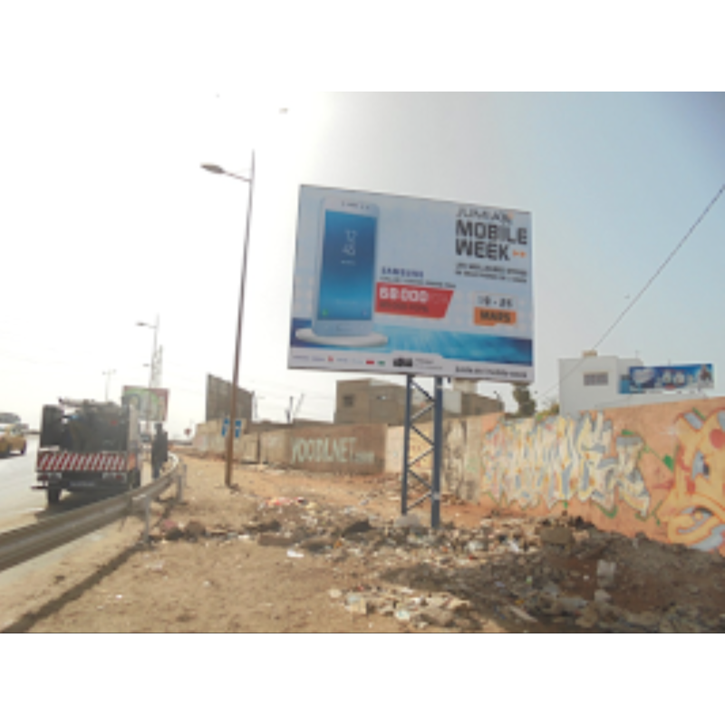 12m2 - 4x3m - DAKAR - Autoroute Echangeur hann face mur sodida