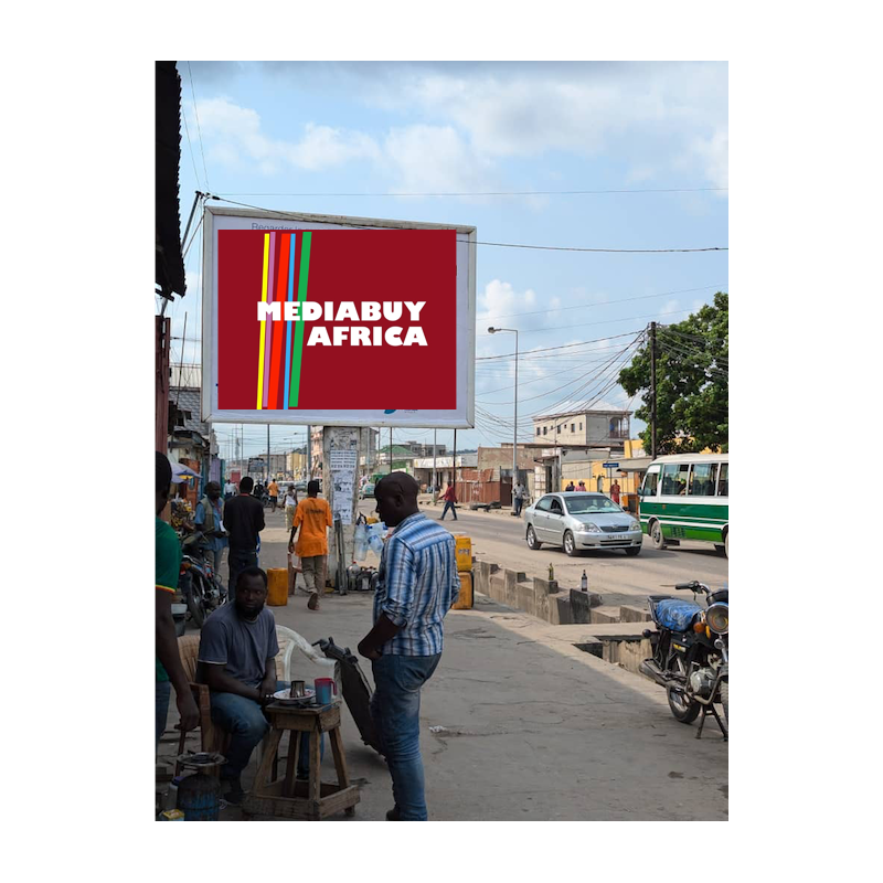 12m2 - 4x3 -  BRAZZAVILLE - Croisement Rue Itoumbi/Av, de la Tsiémé